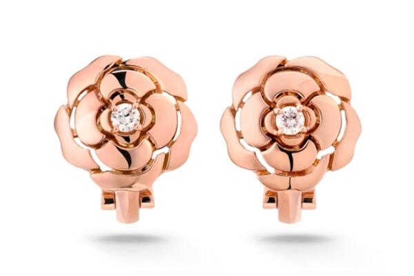 兴文县回收二手香奈儿耳环